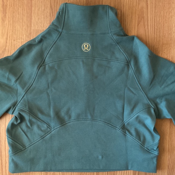 ❤️ Lululemon Scuba Oversized Funnel Neck in Medium Forest Gold Size M/L NWT - Picture 3 of 10